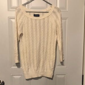 American Eagle sweater